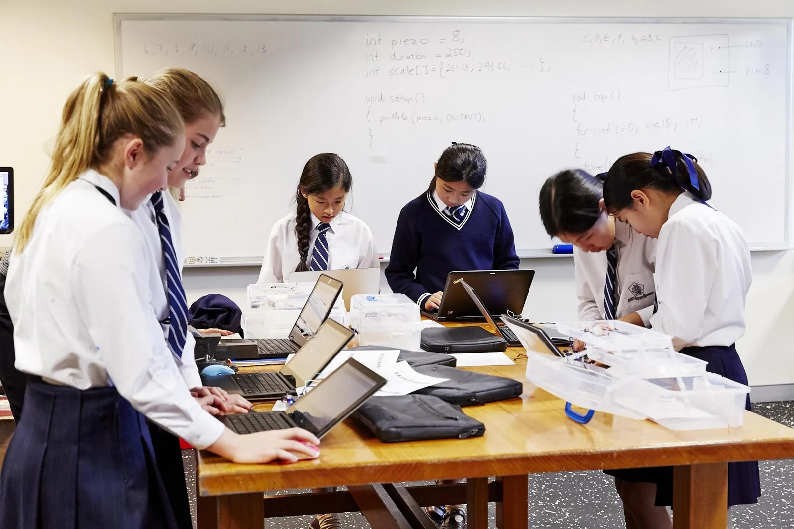 Lauriston Girls' School