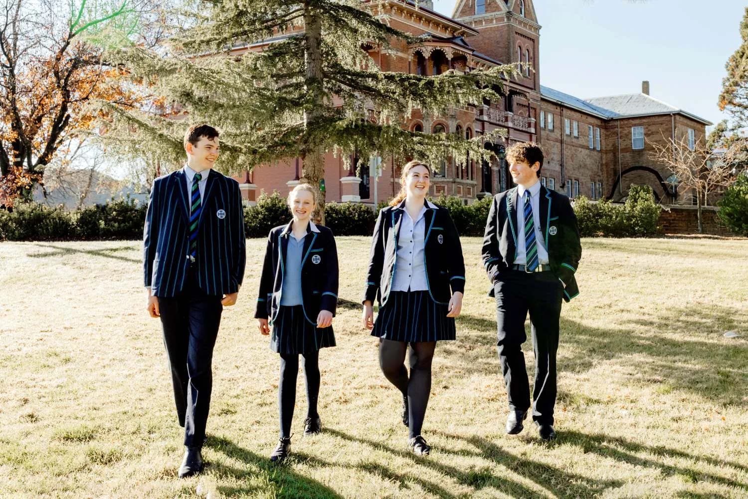 Kinross Wolaroi School